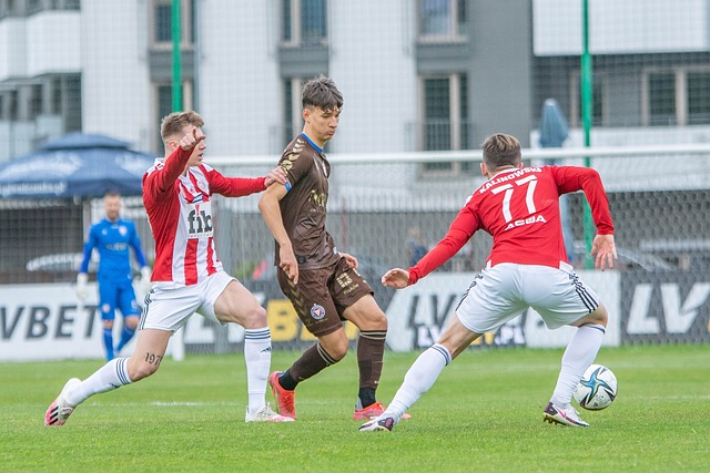 让我们聚焦 让我们聚焦